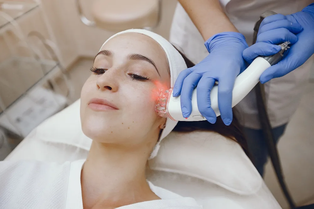 Sideburn Contouring Treatment Kochi